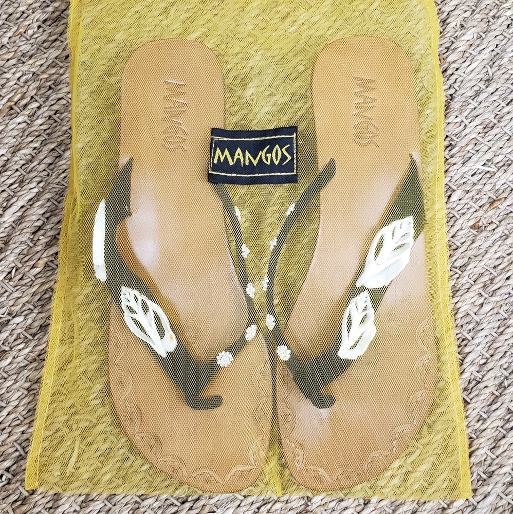 Mangos Shell & Bead Thong Sandals
